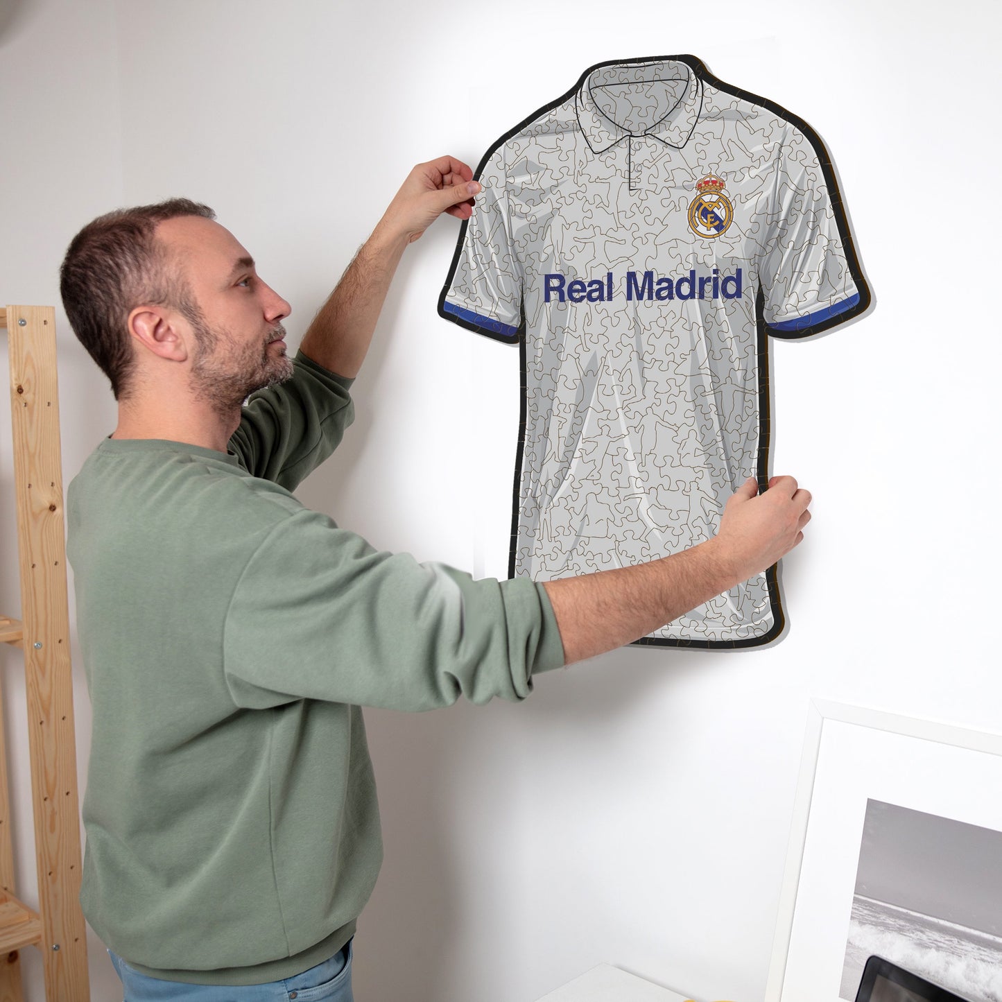 Real Madrid CF® Jersey - Wooden Puzzle